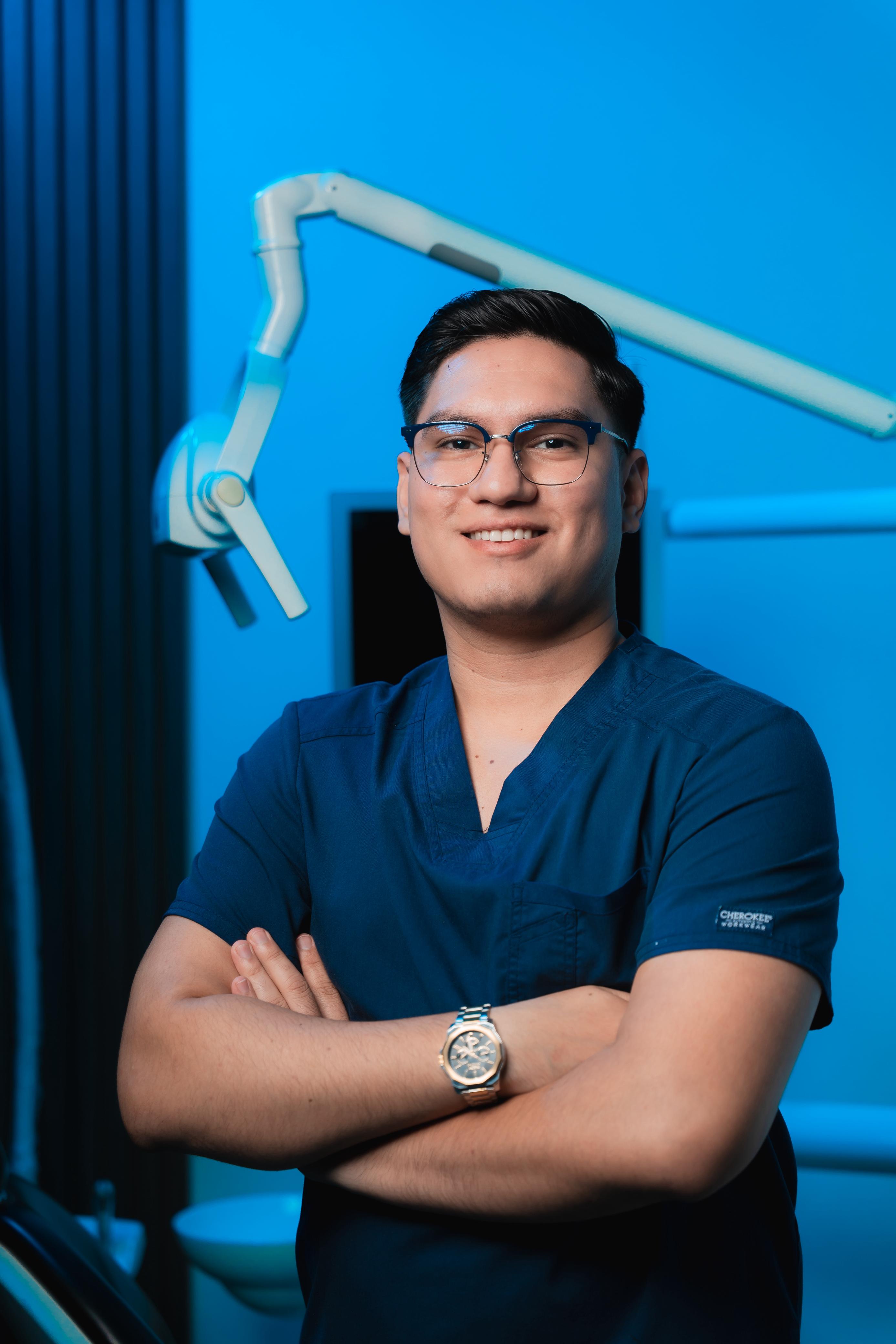Dr. Gabriel Banegas